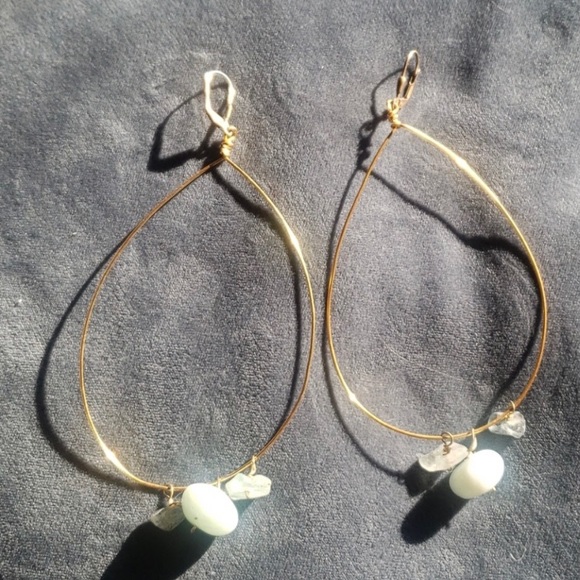 Jewelry - gold wire earrings with aquamarine beads